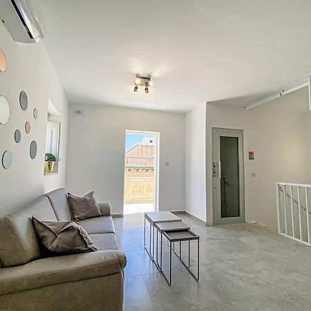 Designer Duplex Penthouse In Floriana Daire Dış mekan fotoğraf
